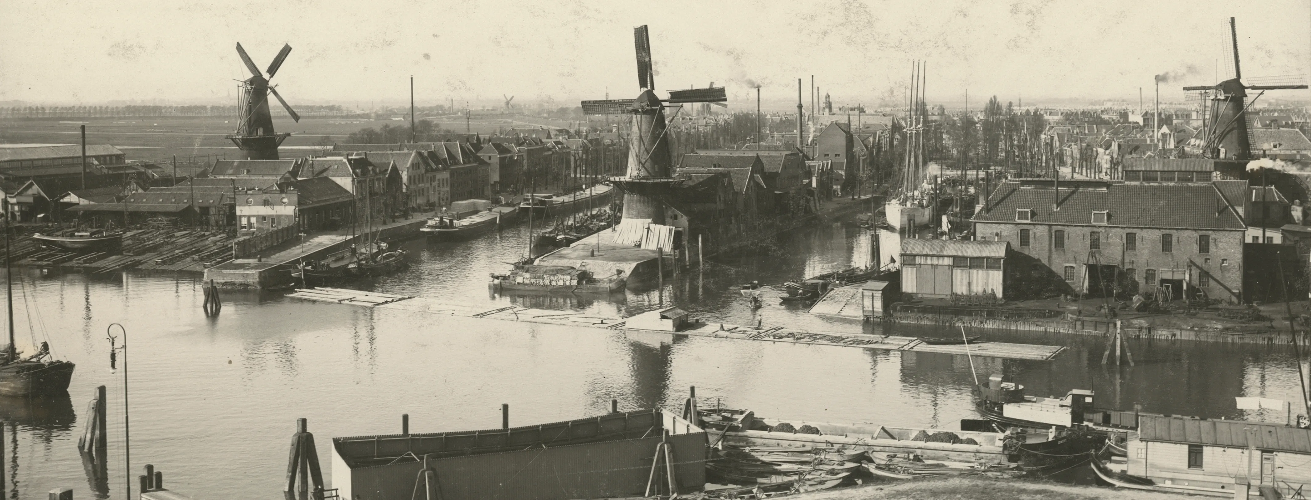 Delfshaven 1910,  Overzicht van de Middenkous